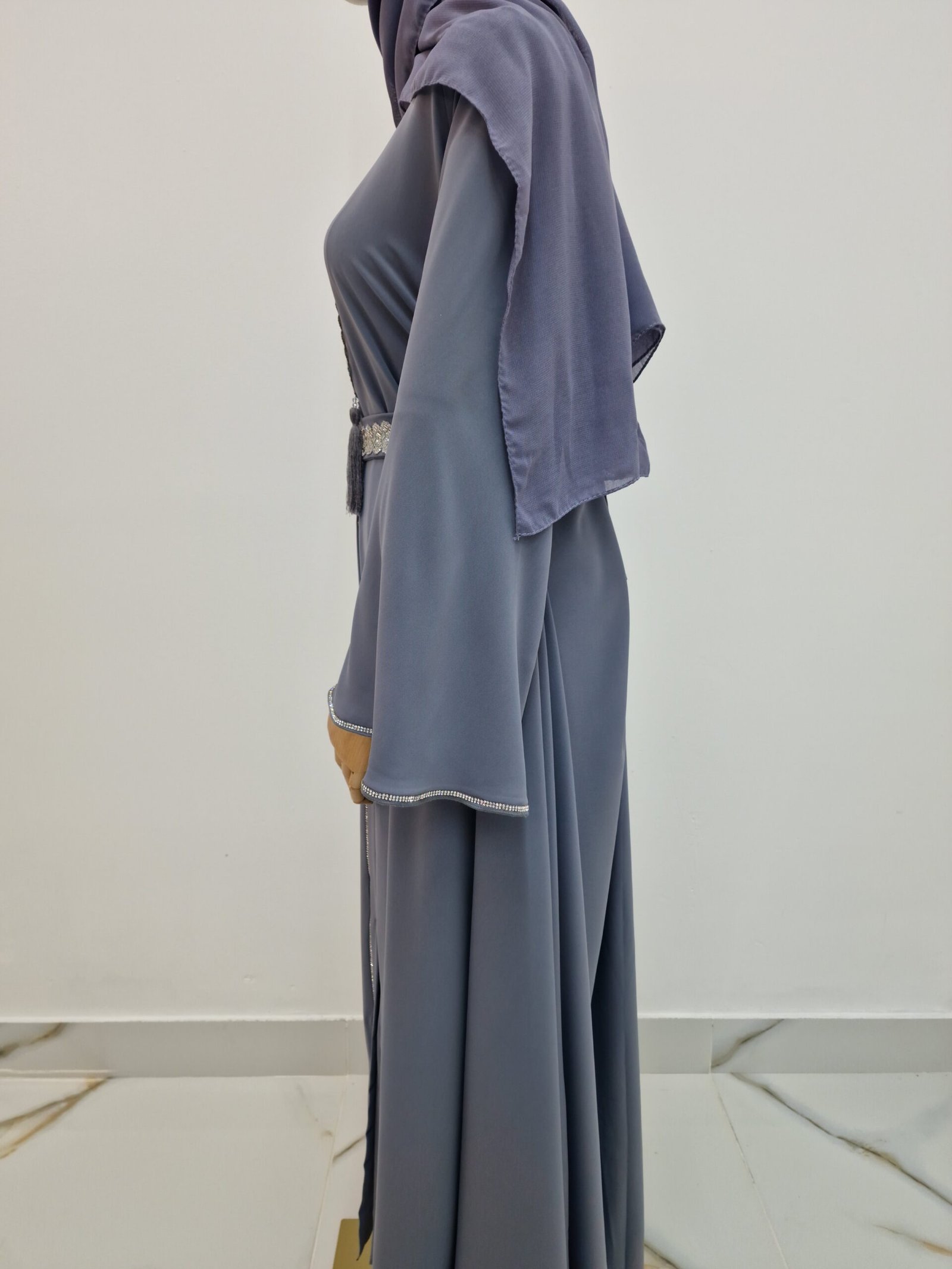Umbrella Embellishment/Flared Sleeve 3pcs Open Abaya - Image 4