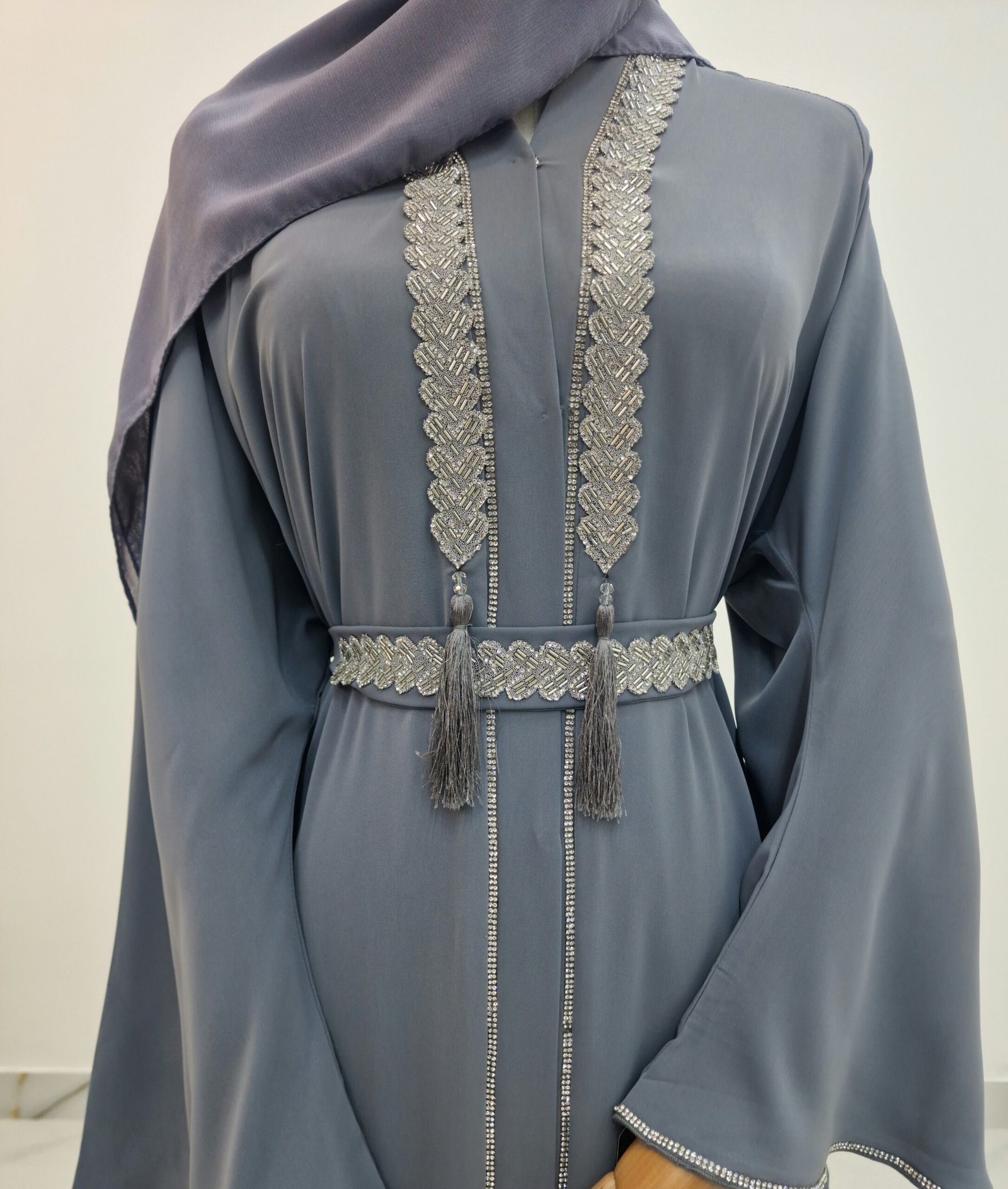 Umbrella Embellishment/Flared Sleeve 3pcs Open Abaya - Image 3