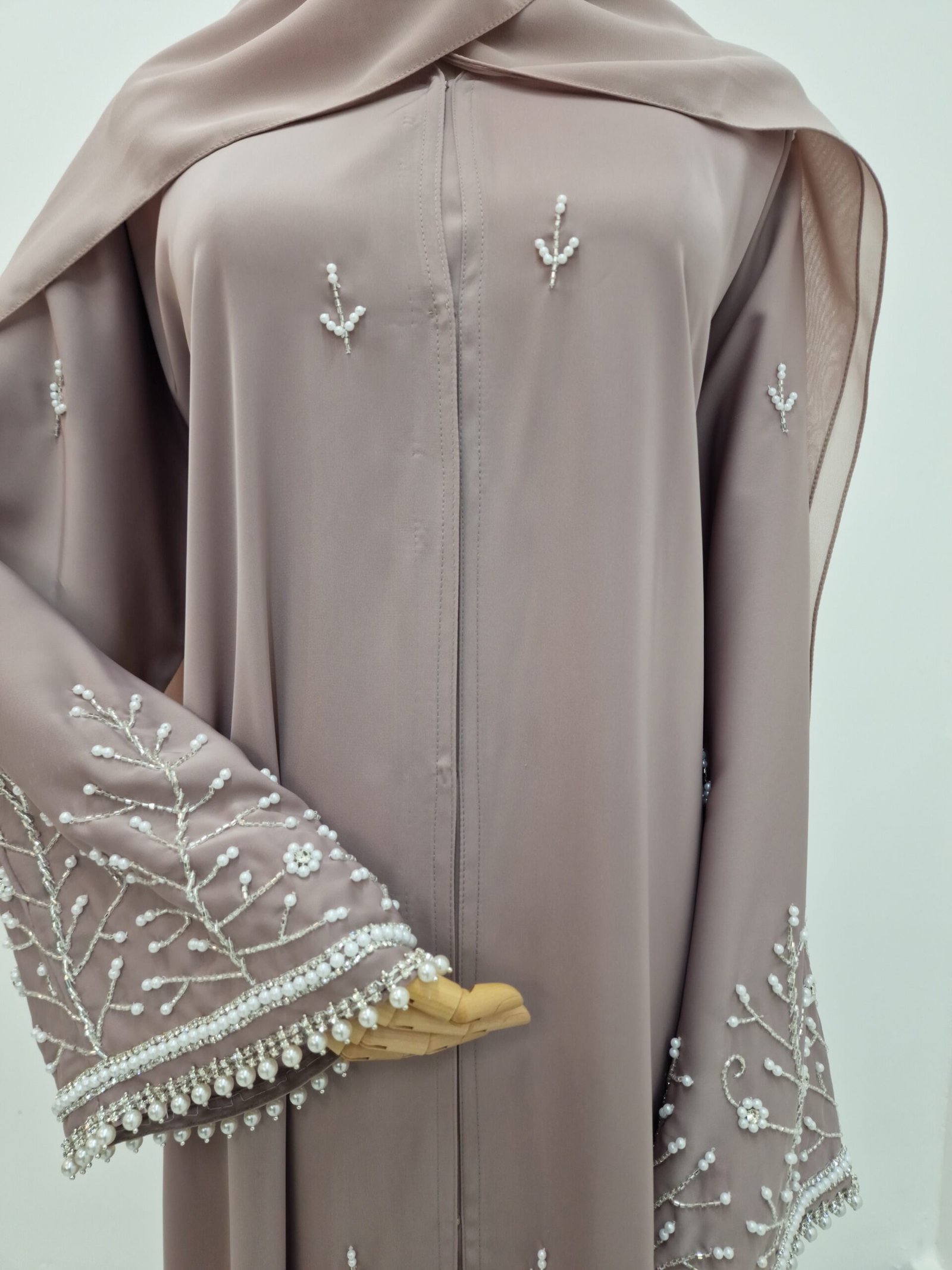 Beaded 2pcs Open Abaya – Dusty pink & Grey - Image 5