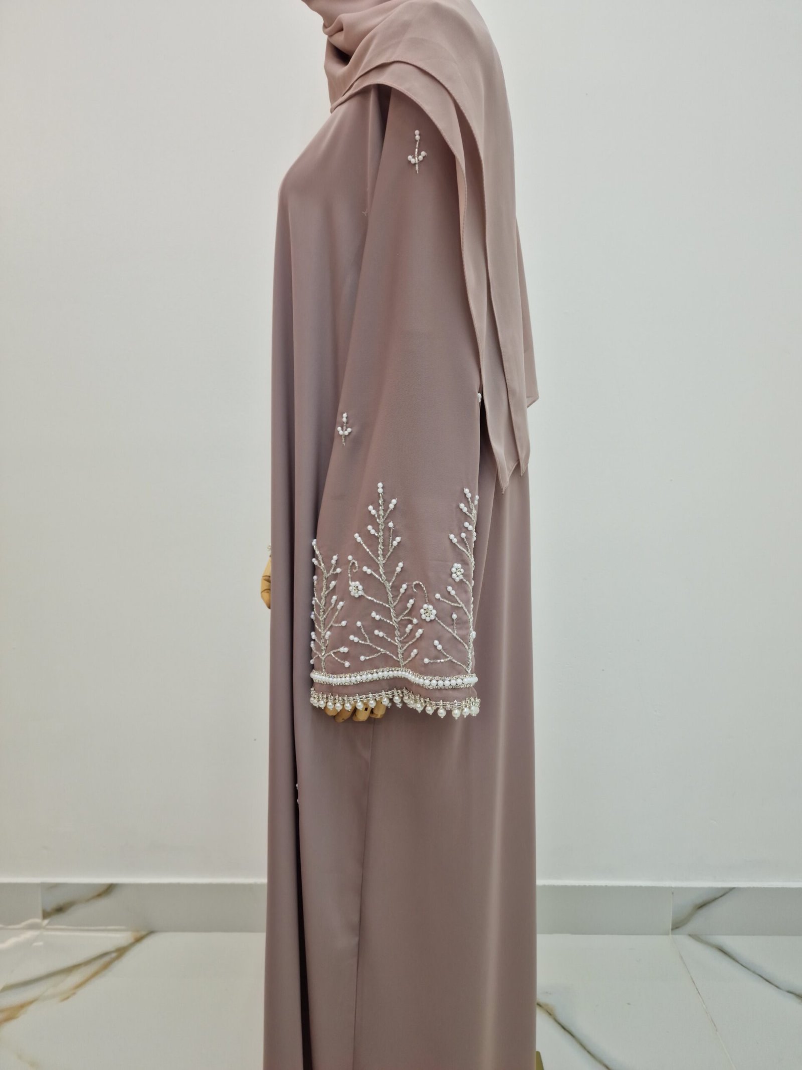 Beaded 2pcs Open Abaya – Dusty pink & Grey - Image 3